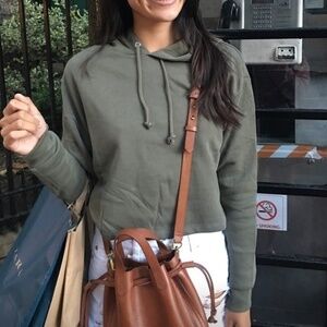 3/$25 H&M Green Cropped Hoodie sz 2